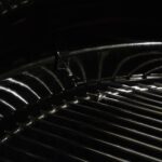 Weber Original Kettle Premium Charcoal Grill – 22-Inch Black BBQ with Hinged Cooking Grate, One-Touch Cleaning System, Heat Retention Lid, and Built-In Thermometer photo review