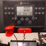 UREVO Under-Desk Walking Pad Treadmill – 0.6–6.2 MPH (1–10 km/h), 100 kg Capacity, Remote Control & LED Display, Foldable Compact Design photo review