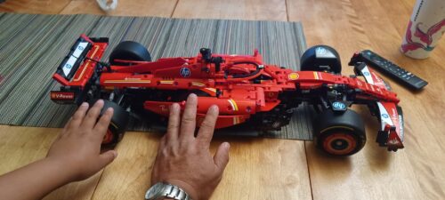 LEGO Technic Ferrari SF-24 F1 Car Model Kit 42207 – 1:8 Scale Buildable Set for Adults with V6 Engine, Gearbox & Adjustable Spoiler – Collectible F1 Display Gift for Racing Fans – 1,362 Pieces photo review