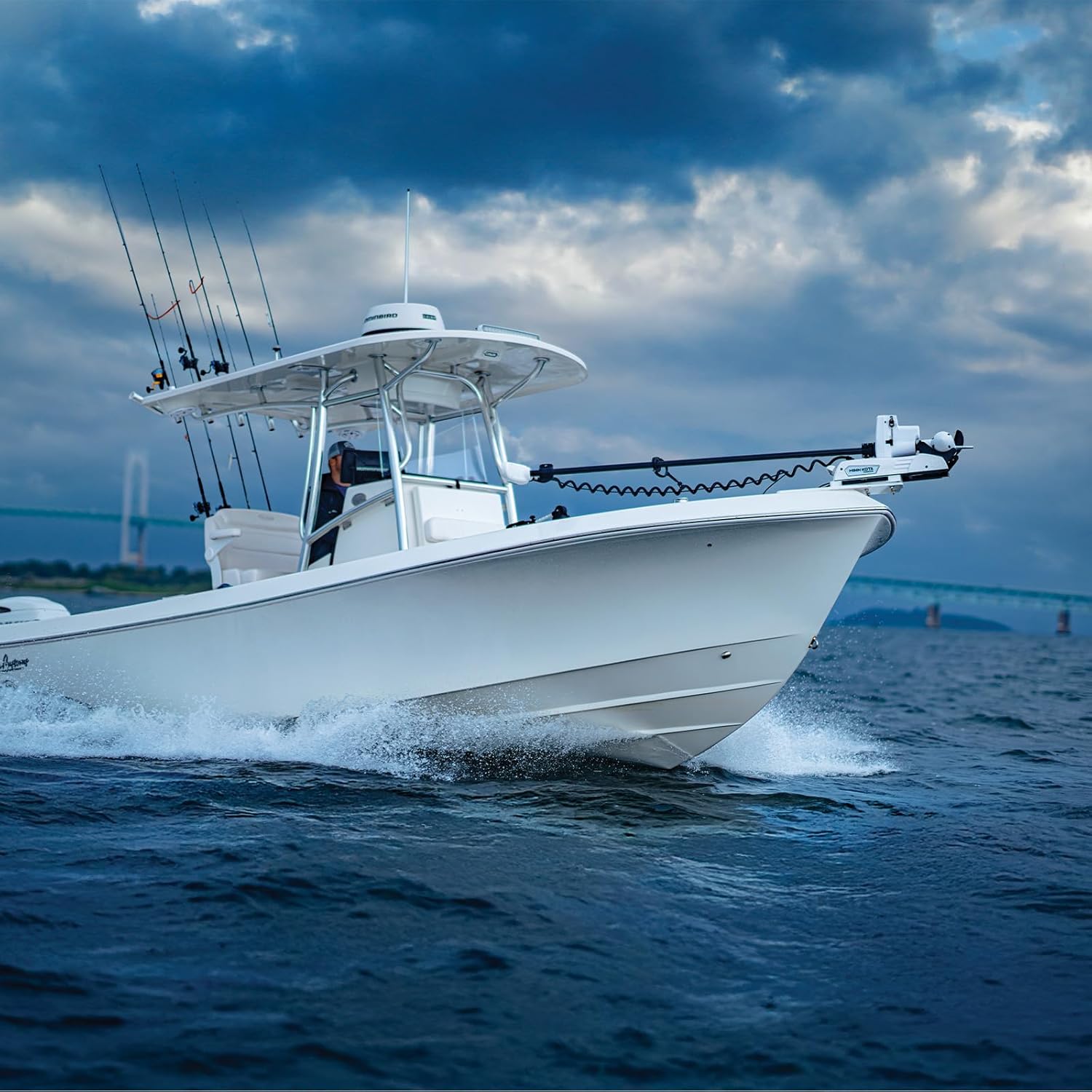 Minn Kota 1363786 Riptide Terrova 80 lb Thrust Bow-Mount Trolling Motor with Spot-Lock®, Wireless Remote, 60″ Shaft, Saltwater - Image 9