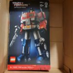 LEGO Icons Optimus Prime Transformers Set 10302 – 2-in-1 Robot and Truck Collectible Model Kit for Adults with Weapons & Accessories – Build & Display Autobot Leader – 1,508 Pieces photo review