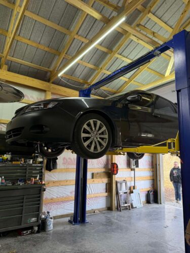 APlusLift HW-10KOH-A 10,000 lb (4,536 kg) 2-Post Overhead Car Lift – CE Certified, Truck Adapters, 3-Year Warranty photo review