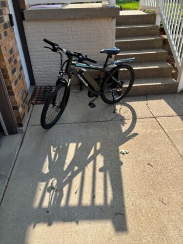 Funhang EB-M1 26″ Electric Mountain Bike – 500 W (1 000 W peak) motor, 48 V 374 Wh removable battery, 35 km h⁻¹ top-speed, up to 80 km range photo review