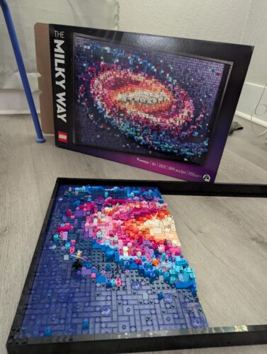 LEGO Art The Milky Way Galaxy 31212 – Space-Themed 3D Wall Art Building Set for Adults, 5-Panel Astronomy Display with Famous Celestial Features, 3,091 Pieces – Creative Gift for Space Lovers photo review