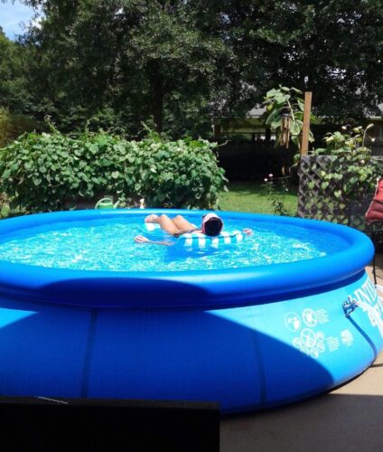 Intex 28167EH Easy Set Inflatable Pool Set – 15ft (4.57m) x 48in (122cm) Round Above Ground Pool with 1,000 GPH Pump, Ladder, Cover & Ground Cloth – 3,736 Gallon (14,141L) Capacity – 3-Ply PVC photo review