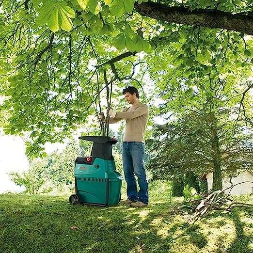 Bosch Garden Shredder AXT 25 D (2500 W, Cutting Capacity)